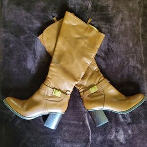 Knee High Heeled Boots 👢